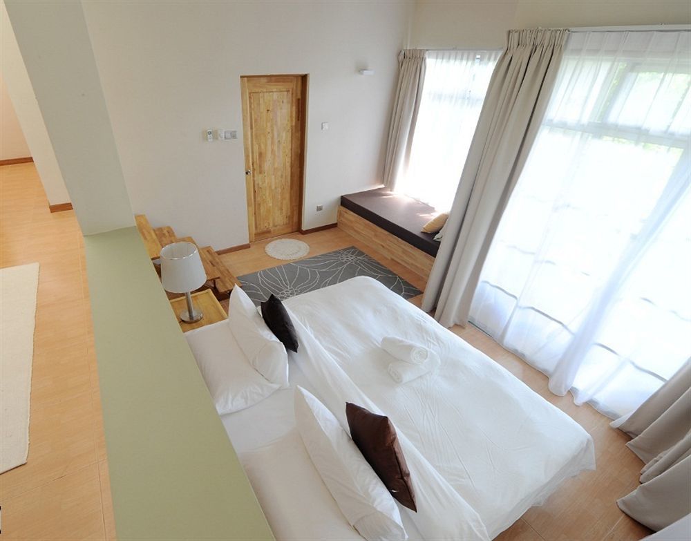 Ambong Rainforest Retreat Pantai Tengah  Ngoại thất bức ảnh