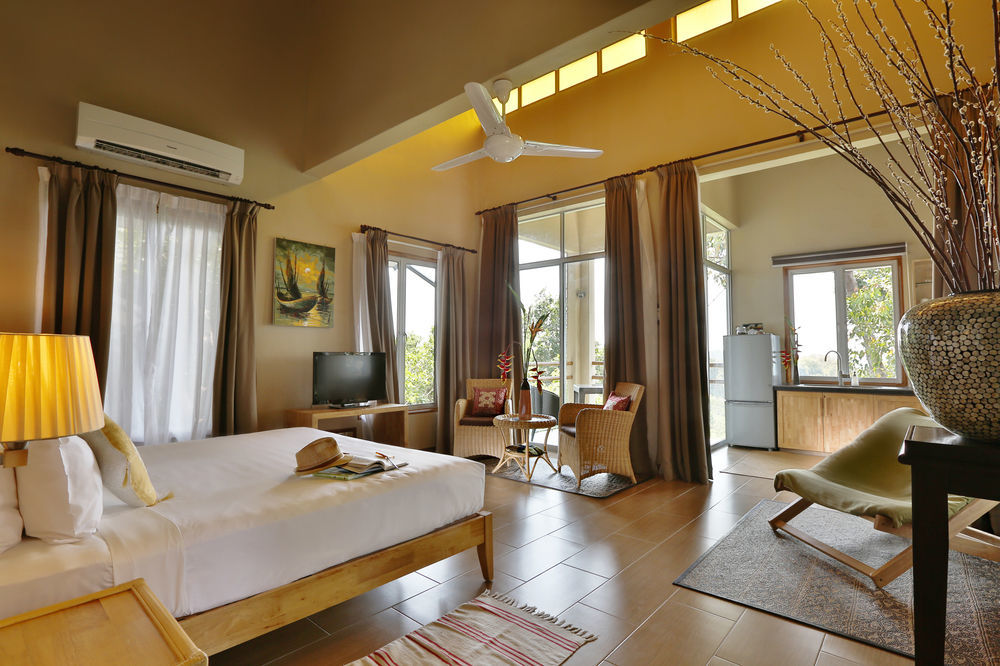 Ambong Rainforest Retreat Pantai Tengah  Ngoại thất bức ảnh