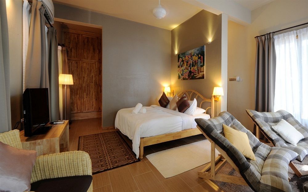 Ambong Rainforest Retreat Pantai Tengah  Ngoại thất bức ảnh